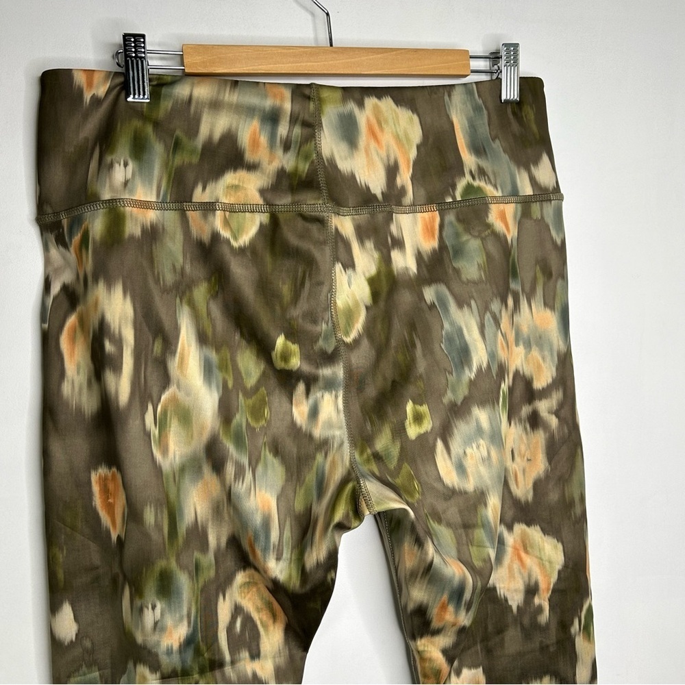 Reversible Green Patterned Leggings Small - Picture 12 of 13